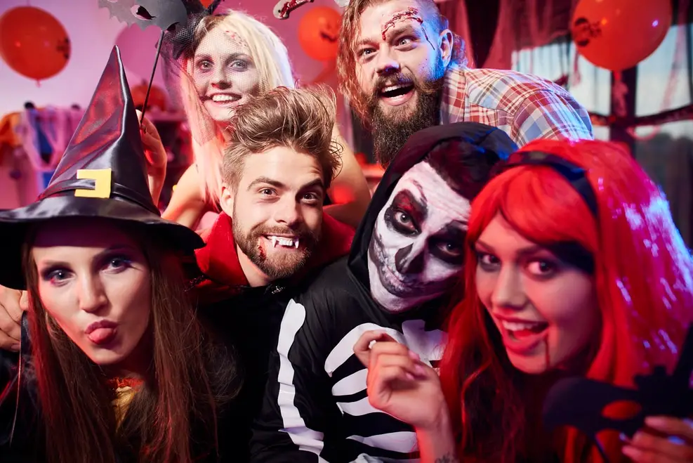 Selfies à Gogo : Capturez les Instants Fun de Tous Vos Événements !