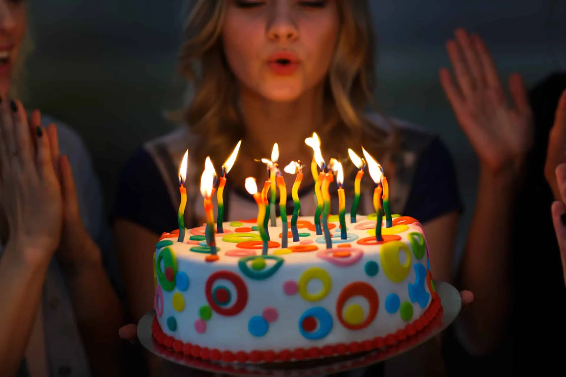 Comment organiser votre fête d'anniversaire pour en faire un succès !
